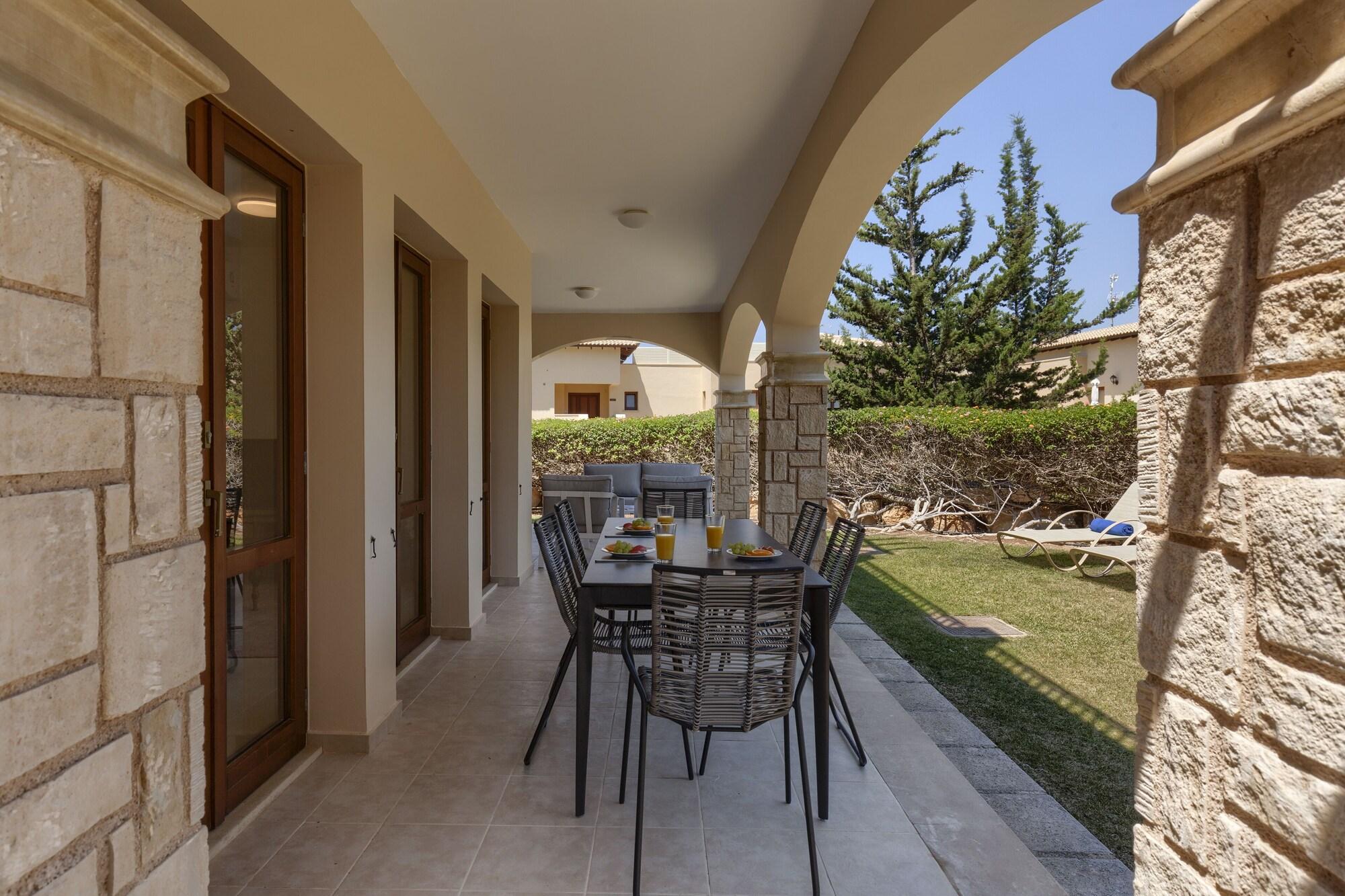 Aphrodite Hills Holiday Residences מראה חיצוני תמונה