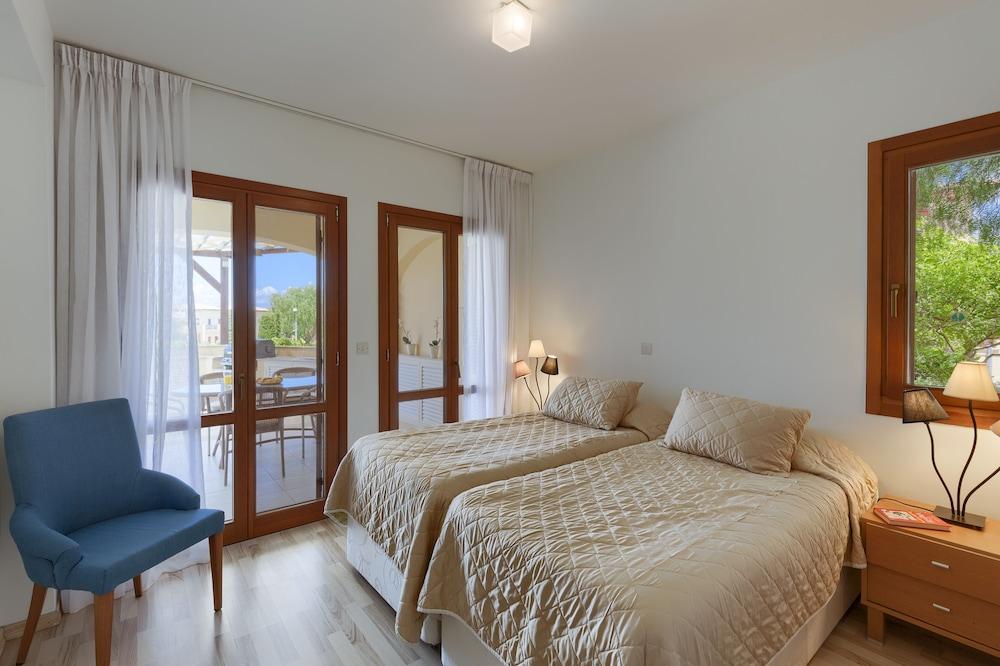 Aphrodite Hills Holiday Residences מראה חיצוני תמונה